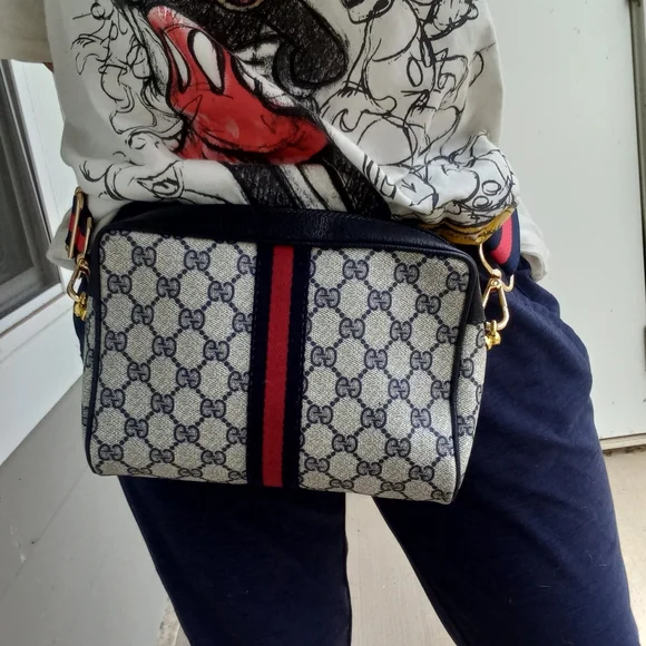 Authentic Vintage Gucci GG Monogram Supreme Web Clutch Fanny Bum Belt Crossbody - Picture 1 of 12
